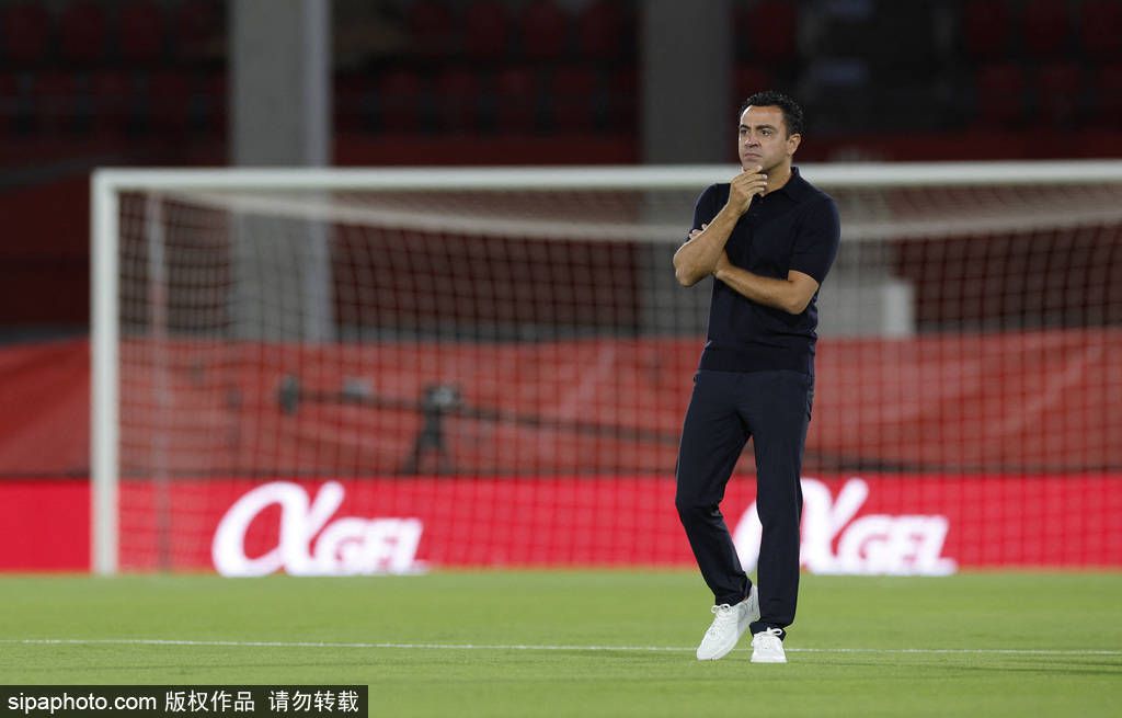 第72分钟，莫德里奇送出大师级的精准长传调度，左路加西亚得球下底传中，何塞卢抢前点俯冲头球破门，皇马2-1反超比分。